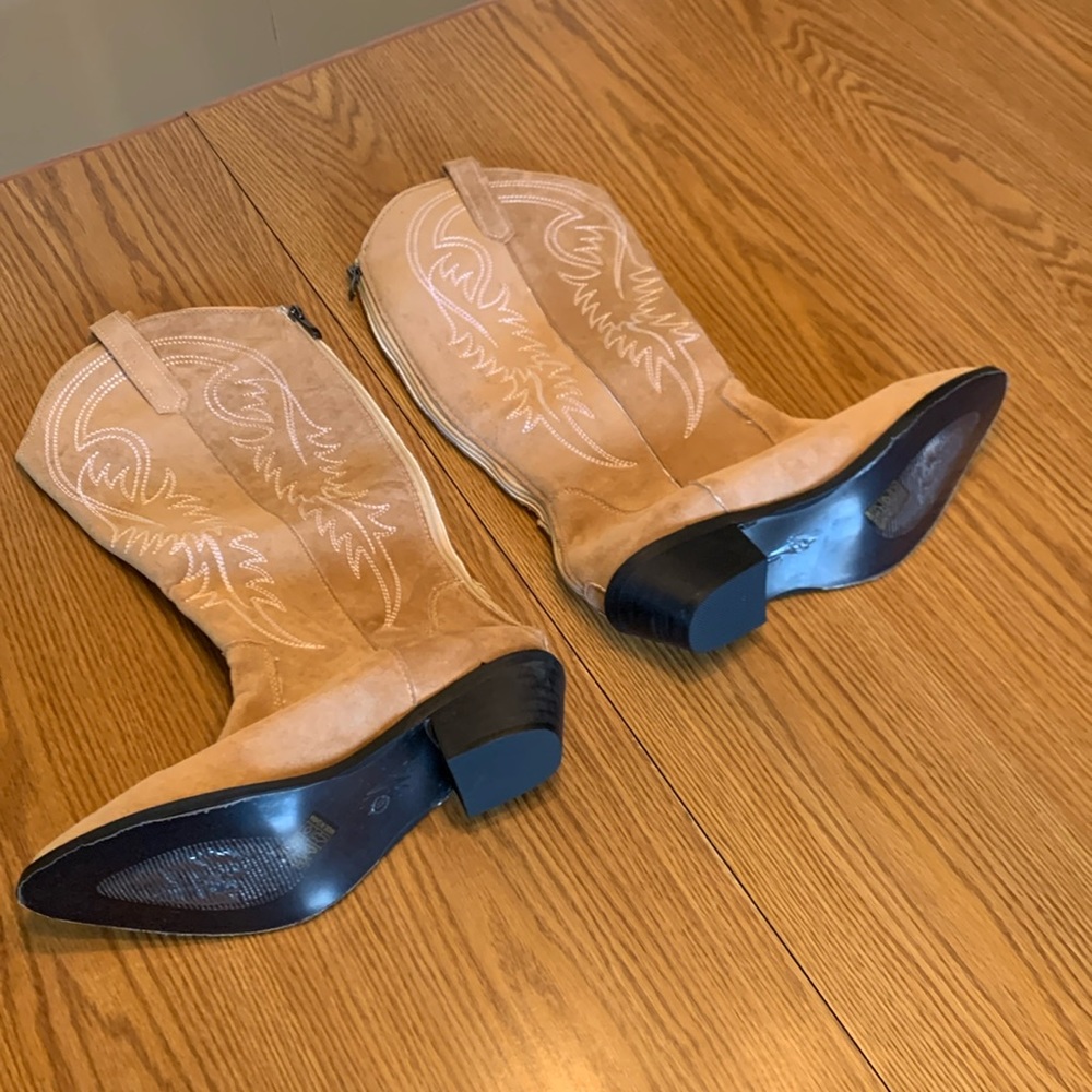SHEIN boots.  TAN.   Size 41.   All man made materials.  NEW!